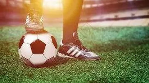 英超焦点战：纽卡斯尔联VS水晶宫，实时比分揭晓！精彩对决不容错过！